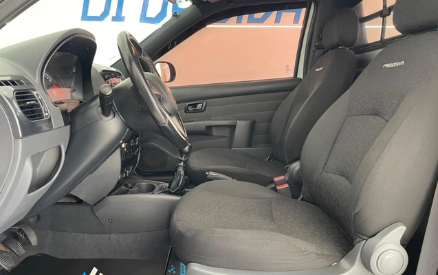 imagem-https://www.socarrao.com.br/sc-vehicle-images-prod/3793881/1789213463570-10_034118.jpg