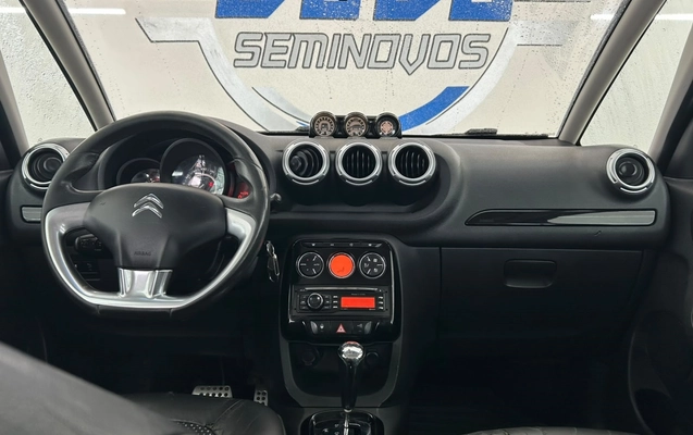 imagem-https://www.socarrao.com.br/sc-vehicle-images-prod/3793889/1789213467851-10_053558.jpg