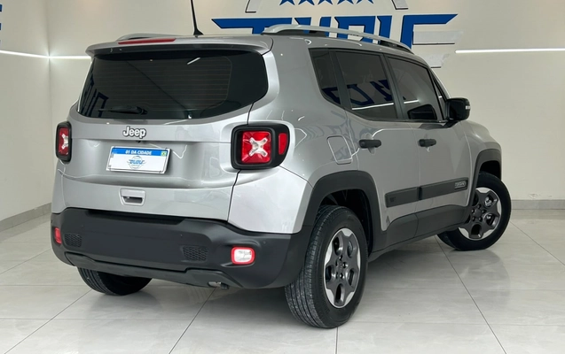 imagem-https://www.socarrao.com.br/sc-vehicle-images-prod/3793895/1789213470266-5_042620.jpg