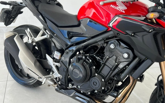 imagem-https://www.socarrao.com.br/sc-vehicle-images-prod/3793896/1789213470844-8_121330.jpg
