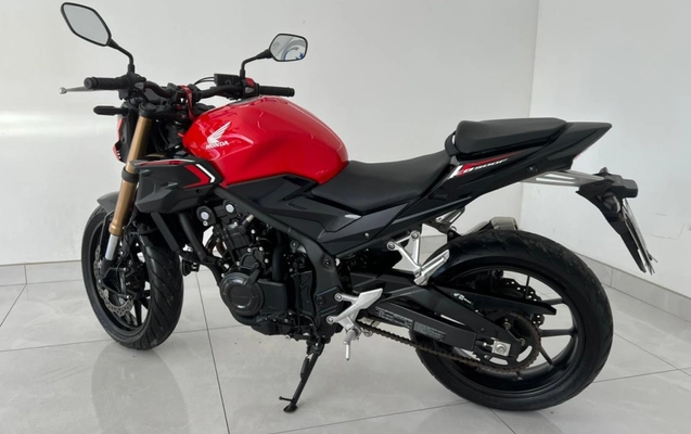 imagem-https://www.socarrao.com.br/sc-vehicle-images-prod/3793896/1789213470846-4_121330.jpg