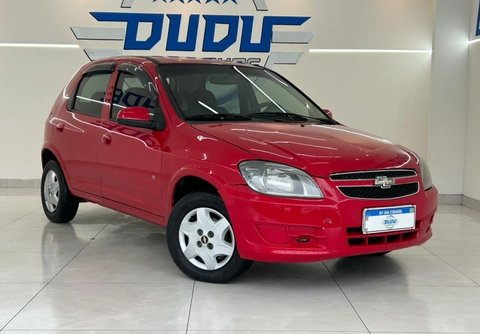 Chevrolet Celta 2012 Vermelho — foto 1 de 3