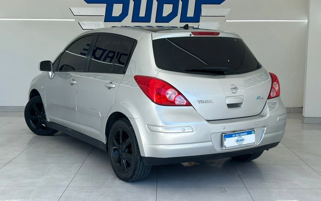 imagem-https://www.socarrao.com.br/sc-vehicle-images-prod/3793902/1789213474071-10_024915.jpg