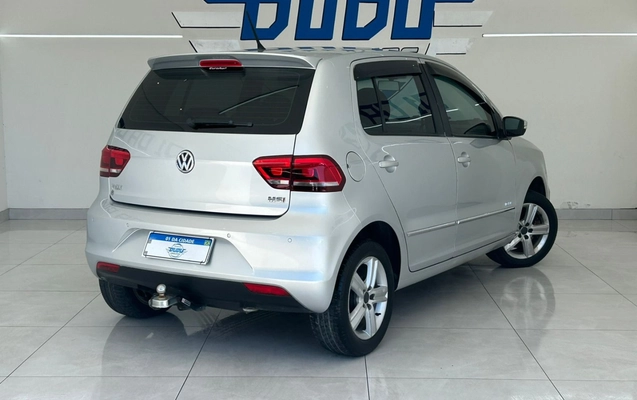 imagem-https://www.socarrao.com.br/sc-vehicle-images-prod/3793912/1789213478395-6_025351.jpg