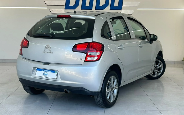 imagem-https://www.socarrao.com.br/sc-vehicle-images-prod/3793920/1789213482366-3_092643.jpg