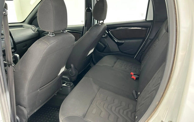 imagem-https://www.socarrao.com.br/sc-vehicle-images-prod/3793927/1789213485360-3_033955.jpg