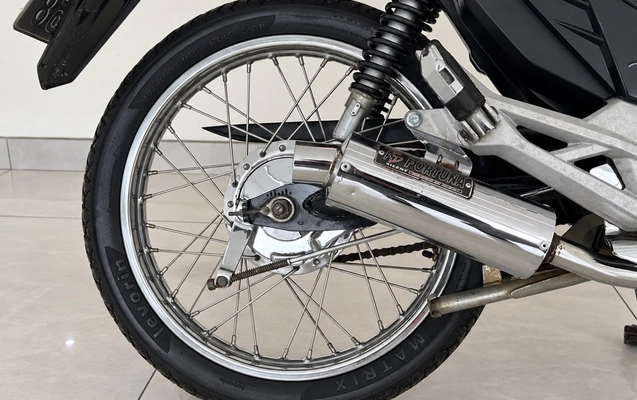 imagem-https://www.socarrao.com.br/sc-vehicle-images-prod/3793929/1789213485974-5_024354.jpg