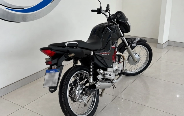 imagem-https://www.socarrao.com.br/sc-vehicle-images-prod/3793929/1789213485975-1_024354.jpg