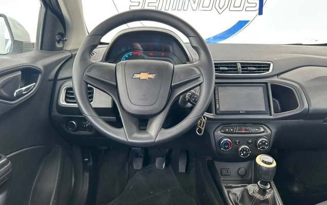 imagem-https://www.socarrao.com.br/sc-vehicle-images-prod/3793930/1789213486412-12_014133.jpg