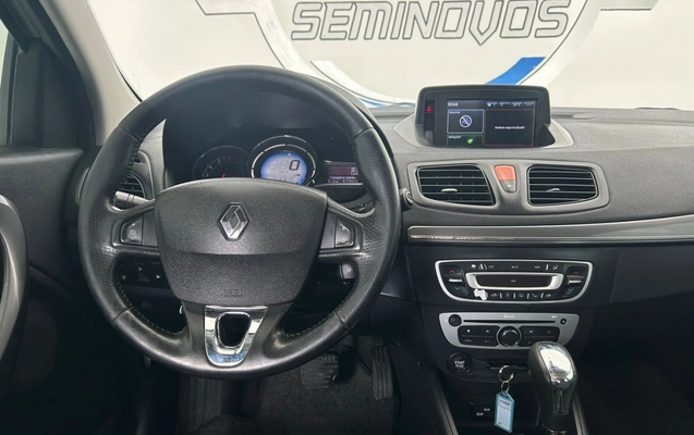 imagem-https://www.socarrao.com.br/sc-vehicle-images-prod/3793931/1789213487043-5_102218.jpg
