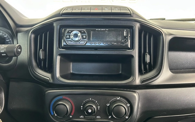 imagem-https://www.socarrao.com.br/sc-vehicle-images-prod/3793935/1789213488730-2_024653.jpg