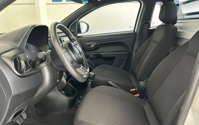 imagem-https://www.socarrao.com.br/sc-vehicle-images-prod/3793935/1789213488731-10_024653.jpg