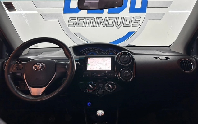 imagem-https://www.socarrao.com.br/sc-vehicle-images-prod/3793944/1789213492071-1_042724.jpg