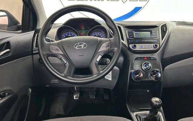 imagem-https://www.socarrao.com.br/sc-vehicle-images-prod/3793946/1789213492213-4_021334.jpg