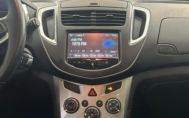 imagem-https://www.socarrao.com.br/sc-vehicle-images-prod/3793948/1789213493300-11_053100.jpg