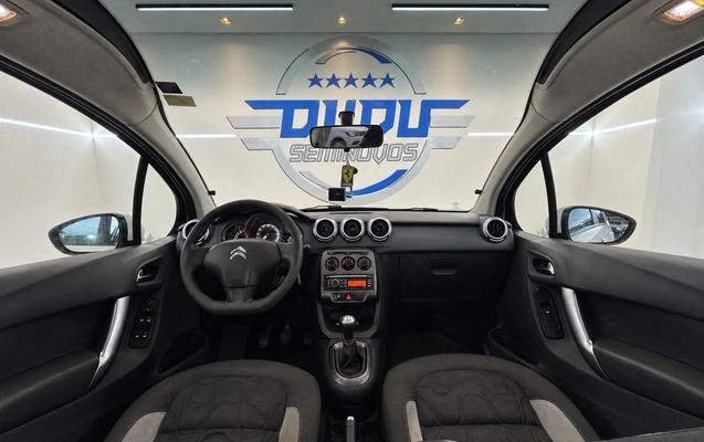 imagem-https://www.socarrao.com.br/sc-vehicle-images-prod/3793957/1789213497520-10_035800.jpg