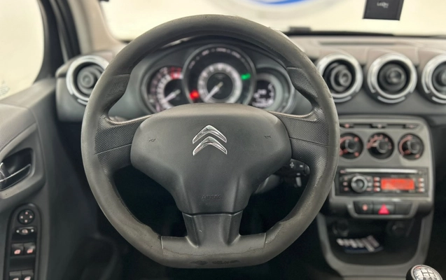 imagem-https://www.socarrao.com.br/sc-vehicle-images-prod/3793957/1789213497521-3_035800.jpg