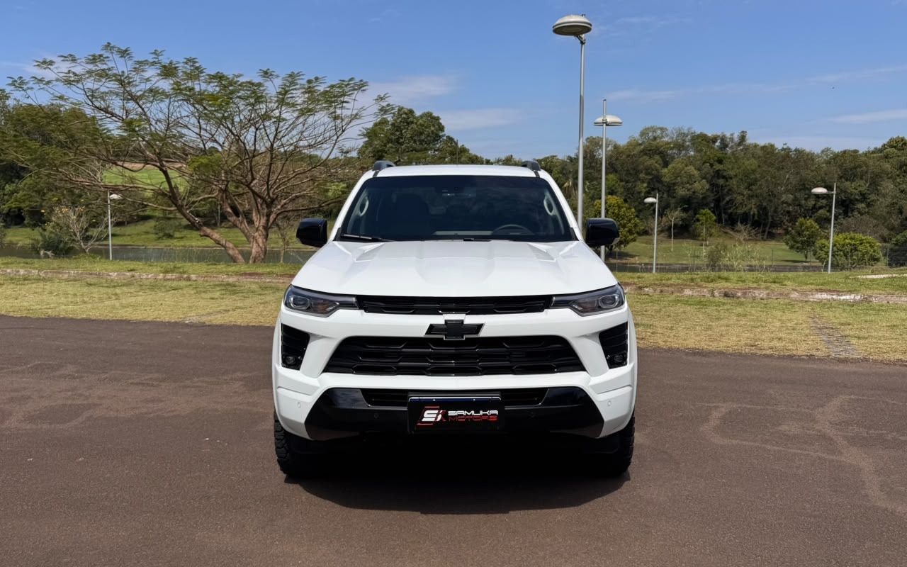 imagem-https://www.socarrao.com.br/sc-vehicle-images-prod/3793959/1789213687216-V2hhdHNBcHAgSW1hZ2UgMjAyNi0wOS0xMSBhdCAxNS4yNC40MiAoMSkuanBlZw.jpeg
