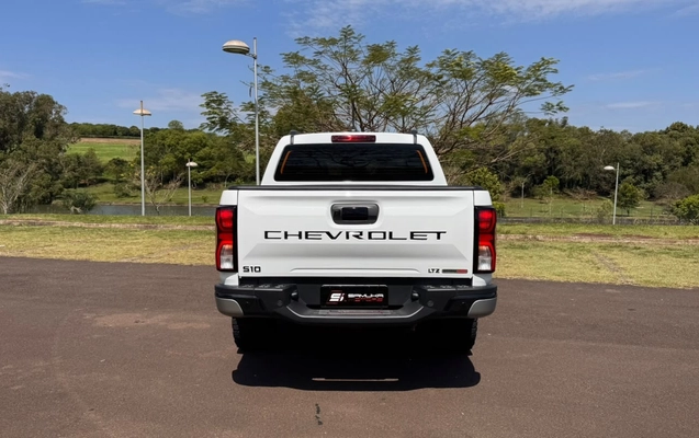 imagem-https://www.socarrao.com.br/sc-vehicle-images-prod/3793959/1789213687384-V2hhdHNBcHAgSW1hZ2UgMjAyNi0wOS0xMSBhdCAxNS4yNC40My5qcGVn.jpeg