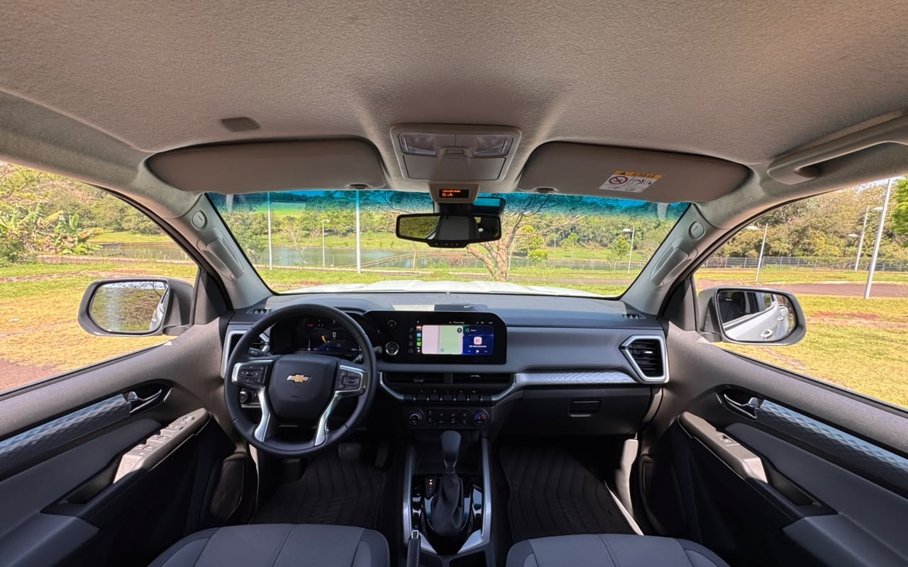 imagem-https://www.socarrao.com.br/sc-vehicle-images-prod/3793959/1789213687725-V2hhdHNBcHAgSW1hZ2UgMjAyNi0wOS0xMSBhdCAxNS4yNC40NS5qcGVn.jpeg