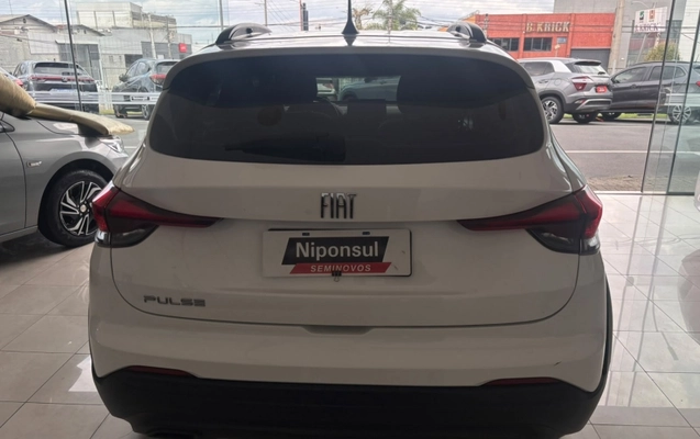 imagem-https://www.socarrao.com.br/sc-vehicle-images-prod/3793962/1789213934783-Ze7b3U0c0mcrJvS4fGmAvZR0Xd02s495.jpg