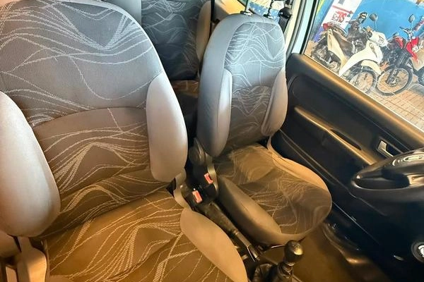 imagem-https://www.socarrao.com.br/sc-vehicle-images-prod/3793973/1789214357096-8446497_6_B_61f2178c4b.jpeg