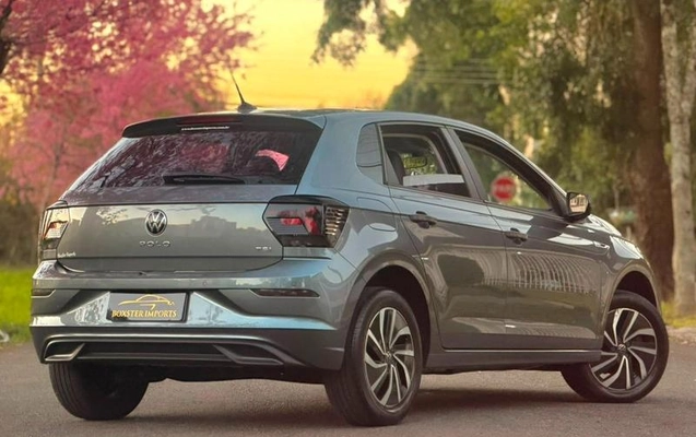 imagem-https://www.socarrao.com.br/sc-vehicle-images-prod/3793987/1789671197503-8296852_2_B_4c97e37568.jpeg