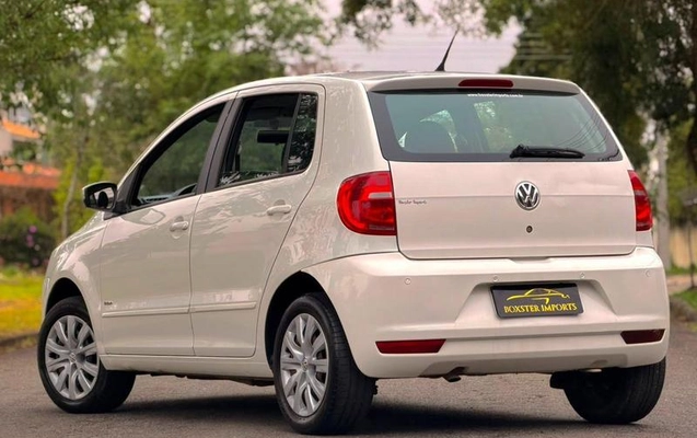 imagem-https://www.socarrao.com.br/sc-vehicle-images-prod/3793988/1789214953718-8357993_4_B_160ab2328d.jpeg