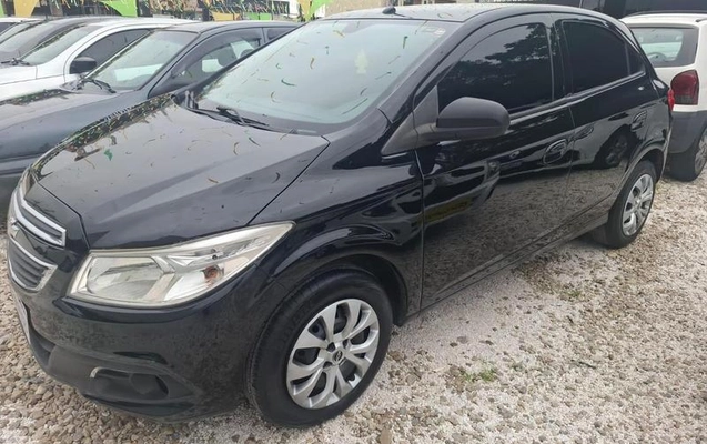 imagem-https://www.socarrao.com.br/sc-vehicle-images-prod/3793991/1789215186339-8470461_4_B_022c845539.jpeg