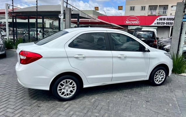 imagem-https://www.socarrao.com.br/sc-vehicle-images-prod/3794016/1789216144134-8333460_7_B_b3f61b5689.jpeg