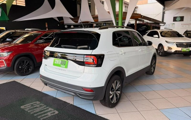 imagem-https://www.socarrao.com.br/sc-vehicle-images-prod/3794018/1789670331174-8459670_2_B_5b74cce4e0.jpeg