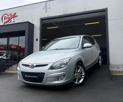 Hyundai i30 2012 Prata — foto 1 de 3