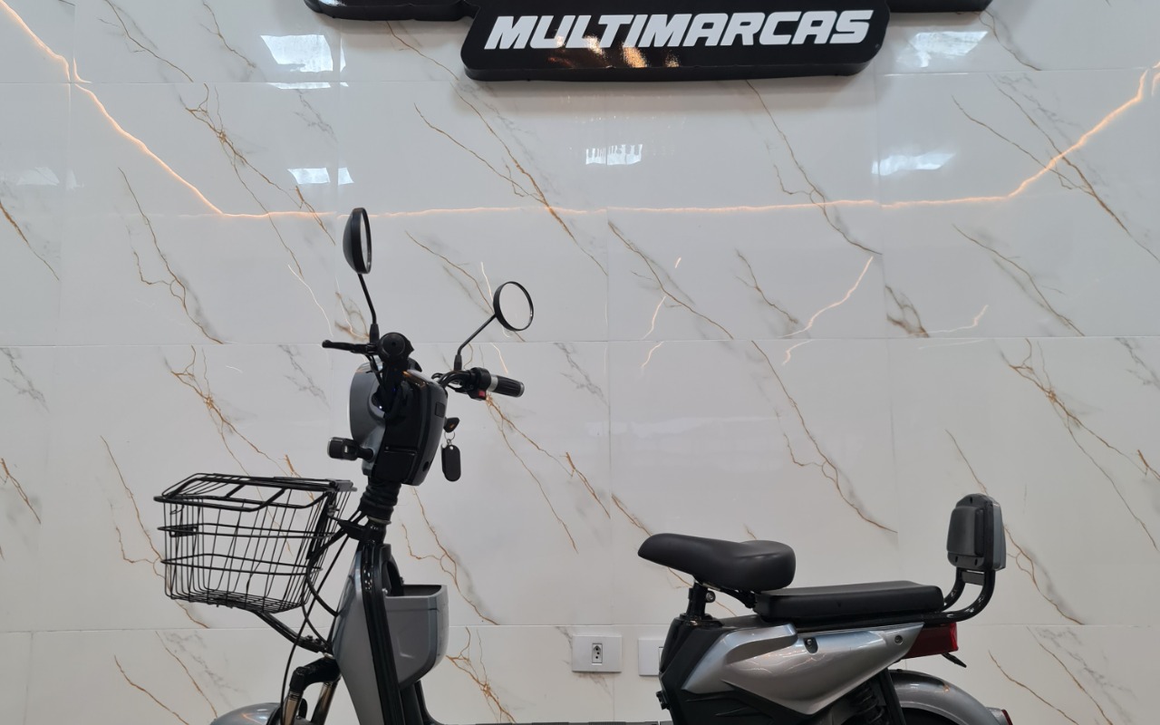 imagem-https://www.socarrao.com.br/sc-vehicle-images-prod/3794039/1789216444772-MTIuanBn.jpg