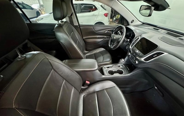 imagem-https://www.socarrao.com.br/sc-vehicle-images-prod/3794042/1789216573136-8459815_13_B_e526441466.jpeg