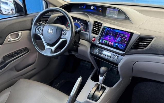 imagem-https://www.socarrao.com.br/sc-vehicle-images-prod/3794080/1789657160837-8470549_13_B_725f1f542e.jpeg