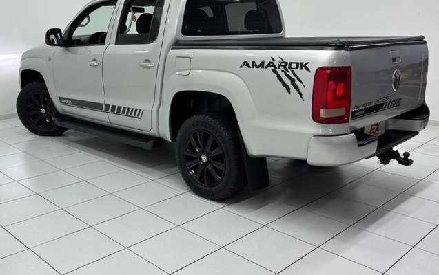 imagem-https://www.socarrao.com.br/sc-vehicle-images-prod/3794093/1791210078321-8470662_3_B_cab93b15c7.jpeg