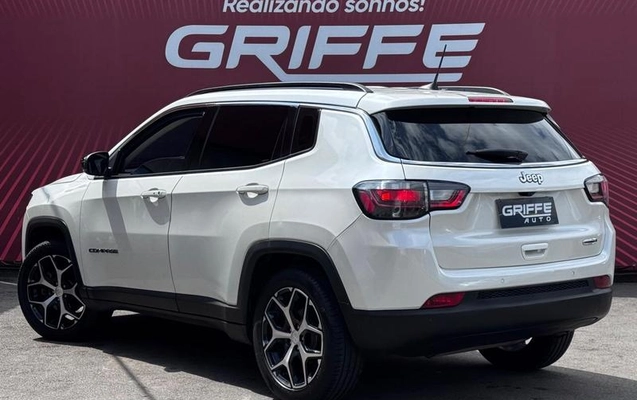 imagem-https://www.socarrao.com.br/sc-vehicle-images-prod/3794108/1789409954973-8464132_4_B_d63e69908a.jpeg