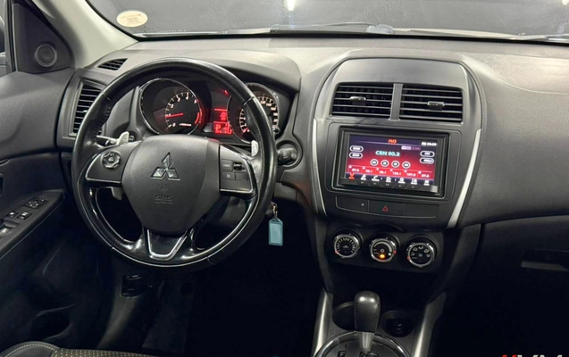 imagem-https://www.socarrao.com.br/sc-vehicle-images-prod/3794120/1789218990565-003_6b42597ee156837046e4927182a4e8ad.png