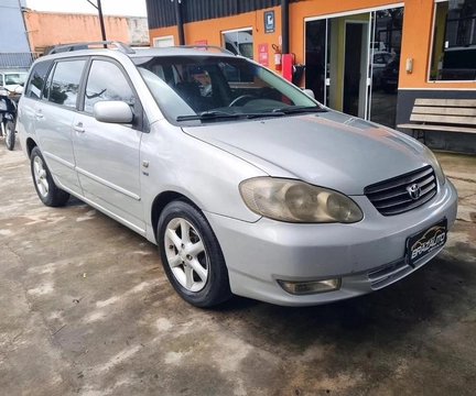 Toyota Corolla 2005 Prata — foto 1 de 3