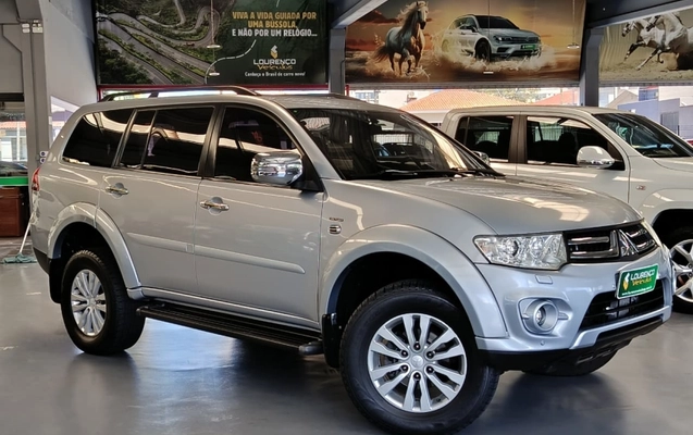 imagem-https://www.socarrao.com.br/sc-vehicle-images-prod/3794130/1789655782177-S52nTiVnFWeTFVvbumcZR9pg2MUnSXZI.jpg