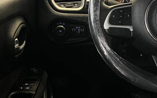 imagem-https://www.socarrao.com.br/sc-vehicle-images-prod/3794132/1789218742675-8466712_17_B_03c1a5a583.jpeg