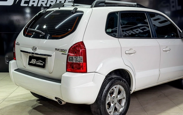 imagem-https://www.socarrao.com.br/sc-vehicle-images-prod/3794136/1789218823739-424187d654a845c68cad5dece4a5afae_1789218694476.jpg