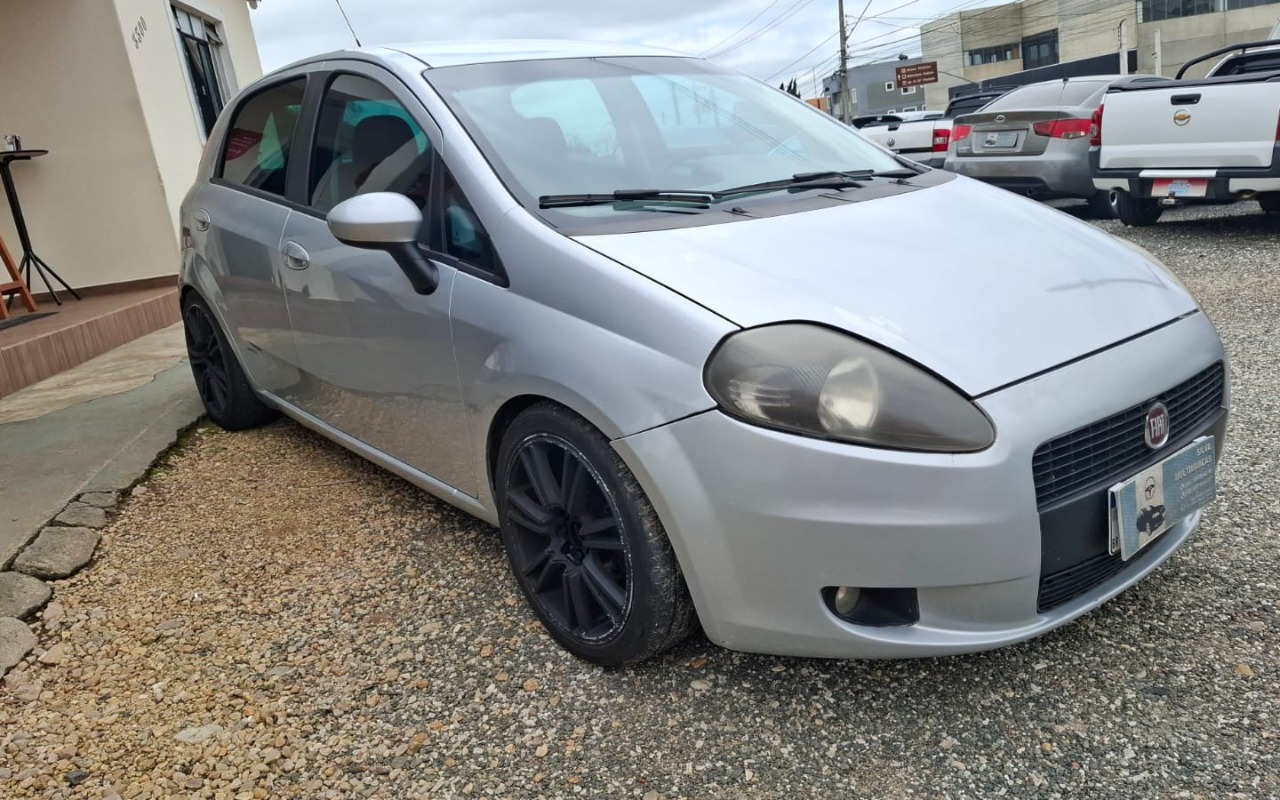 imagem-https://www.socarrao.com.br/sc-vehicle-images-prod/3794148/1789219035106-NzI3NTVmYWUtZWYwYy00ZTAxLTk3M2EtZTA5OWJjODgxMTVlLmpmaWY.jfif