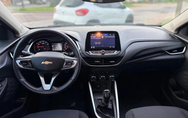 imagem-https://www.socarrao.com.br/sc-vehicle-images-prod/3794161/1791314196644-8470749_13_B_85ca94e079.jpeg