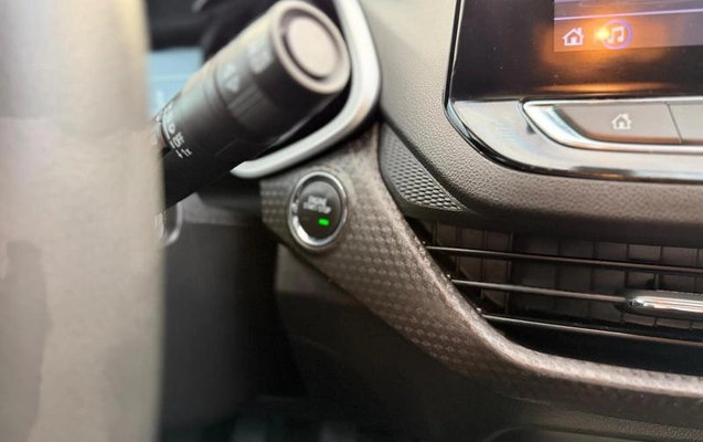 imagem-https://www.socarrao.com.br/sc-vehicle-images-prod/3794161/1791314196654-8470749_19_B_1922fe30ef.jpeg