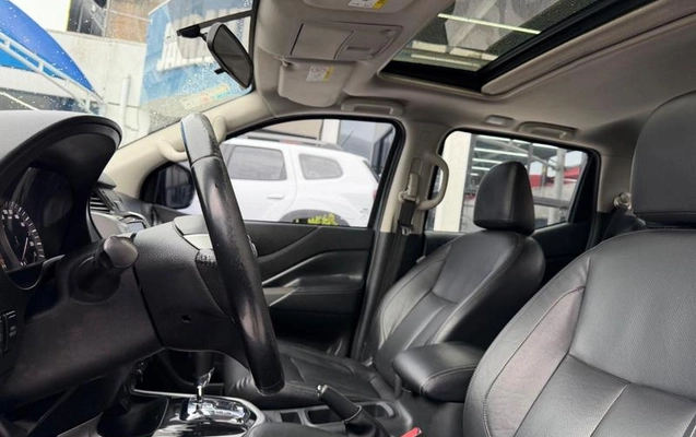 imagem-https://www.socarrao.com.br/sc-vehicle-images-prod/3794163/1789219289139-8432444_7_B_0c17598c6a.jpeg