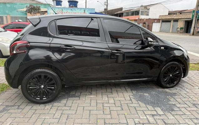 imagem-https://www.socarrao.com.br/sc-vehicle-images-prod/3794165/1789219311594-8470796_0_B_3181ea32da.jpeg
