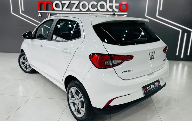 imagem-https://www.socarrao.com.br/sc-vehicle-images-prod/3794166/1789219400364-003_6e6b4303421ece696f1946a41b8d7adb.jpeg