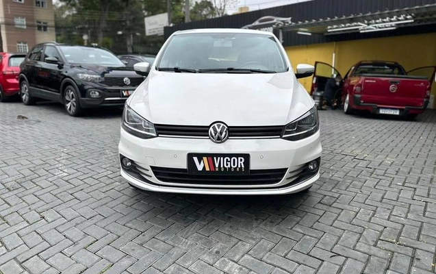 imagem-https://www.socarrao.com.br/sc-vehicle-images-prod/3794170/1789219447434-8470693_0_B_a3205cc907.jpeg