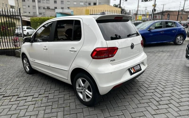 imagem-https://www.socarrao.com.br/sc-vehicle-images-prod/3794170/1789219447442-8470693_5_B_a3115bf56f.jpeg